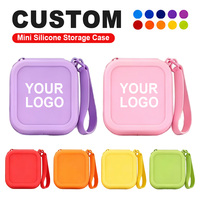 Sac de maquillage en silicone imperméable en gros, petite trousse de toilette carrée de voyage pour rouge à lèvres et câbles de données