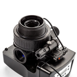 Vannes de commande d'<span class=keywords><strong>adoucisseur</strong></span> d'eau de haute qualité 7m ³/h <span class=keywords><strong>Adoucisseur</strong></span> d'eau automatique à affichage numérique - Product Image 3