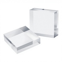Vente en gros de blocs de présentation carrés transparents écologiques et recyclables, portables, 2x2x1 pouces, en plastique poli, support pour vêtements