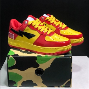 รองเท้าผ้าใบผู้ชายคุณภาพสูงสุด แฟชั่นคลาสสิก สวมใส่สบาย ระบายอากาศได้ดี น้ำหนักเบา เหมาะสำหรับวิ่งและกิจกรรมกลางแจ้ง - Product Image 4