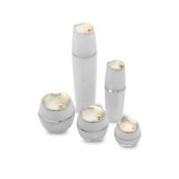 Flacon de lotion en acrylique de luxe pour cosmétiques et soins des yeux, 30 ml et 80 ml, avec surface givrée, pompe dorée et blanche