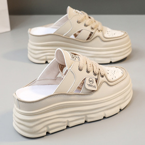 Sandales d'été respirantes 2026 à semelle épaisse évidée, grande taille, rehaussant la taille intérieure, chaussures décontractées et tendance pour le printemps - Product Image 1