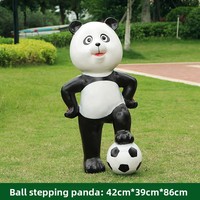 Ornements d'animaux en fibre de verre pour l'extérieur, sculpture de panda de football de dessin animé, décoration créative pour parc, jardin d'enfants et aménagement paysager