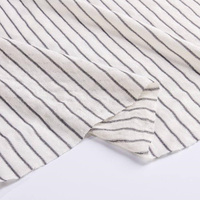 Haut de gamme en vrac fil doux teint évacuation de la transpiration marque de vêtements de mode écologique tissu mélangé de lin rayé naturel pour t-shirt