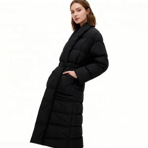 보잉 여성용 겨울 롱 다운 재킷-방풍 무지 염색 두꺼운 화이트 덕 코트 우아한 허리 조임 오버니 롱 ODM / OEM - Product Image 3