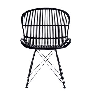 Chaise de salle à manger moderne en rotin PE noir, résistante aux intempéries, avec pieds en métal géométriques, pour terrasse extérieure et jardin - Product Image 1