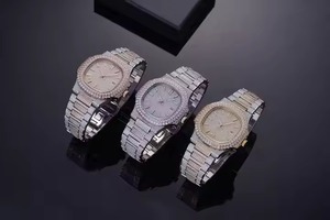 Montre de luxe en acier inoxydable plaqué or vente en gros tout diamant glacé - Product Image 3