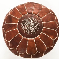 Pouf de décoration de salon bohème 10 en cuir fait à la main Vintage OEM rond Oriental 4 saisons OEM disponible 53X32 Cm