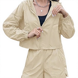 Ensemble court d'été personnalisé pour femme en nylon, coupe-vent uni à manches longues, survêtement en polyester 2 pièces - Product Image 3