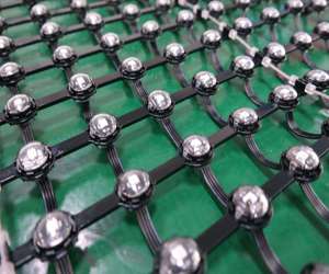 Schermo a Rete P50 Pieghevole IP68 Impermeabile Ultra Luminoso per Pubblicità su Facciate Esterne e Architettura - Product Image 6