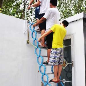 Escalera <span class=keywords><strong>de</strong></span> ático plegable <span class=keywords><strong>de</strong></span> aluminio Manual <span class=keywords><strong>de</strong></span> diseño moderno <span class=keywords><strong>Escaleras</strong></span> telescópicas <span class=keywords><strong>de</strong></span> acero para ahorrar espacio para el acceso al desván del hogar Certificado EN131 - Product Image 4