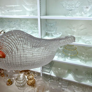 Plateau de service en verre durable pour fruits et collations, design moderne, style simple, <span class=keywords><strong>forme</strong></span> irrégulière, origine Chine, pour mariage, salon, café - Product Image 5