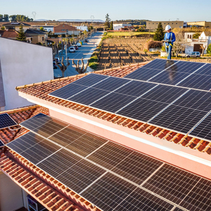 Eficientes mono paneles fotovoltaicos de 50KW con inversor en red Sistema solar listo para respaldo de Energía Inteligente - Product Image 5