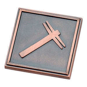 Épingles à revers personnalisées plaquées or, artisanat en émail dur de haute qualité - Product Image 2