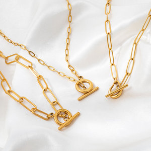 Collier carré à fermoir à bascule en acier inoxydable plaqué or 18 carats, étanche, polyvalent et élégant, par Joolim Jewelry - Product Image 1