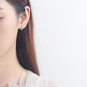 Khuyên Tai Tròn Pha Lê Bạc Sterling 925 Nhỏ Bán Chạy Nhất Khuyên Tai Huggie S925 <span class=keywords><strong>Cubic</strong></span> Zirconia Cho Nam Nữ - Product Image 2