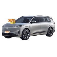 En stock à Tachkent : Nouvelle arrivée SUV DongFeng Ep Yipai 008 2025, autonomie électrique étendue de 210 km, 5 portes, 6 places, le meilleur de Chine