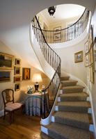 Escalier en colimaçon en acier personnalisé HZ avec rampes en fer forgé, escalier intérieur moderne pour villas