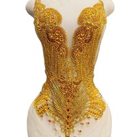 Grande applique de corsage en sequins et strass, appliques fines cousues à la main, cristaux et perles pour robes, vêtements et accessoires