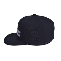 Gorra Deportiva de Algodón con Cierre de Hebilla Metálica y Diseño de Letras Sublimadas de 6 Paneles, Opción de Logotipo Personalizado