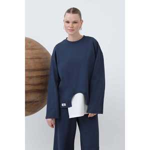 Sudadera Asimétrica Extra Grande para Mujer Luna, Tejido Transpirable de 320G, Color Negro 32223SWT - Product Image 4