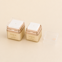Pot à crème sans air carré XINKAI, logo personnalisé, pot cosmétique en acrylique sous vide pour crème pour le visage, emballage pour soins de la peau
