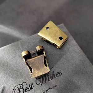 Accessoire de cravate Bolo en métal bronze antique de haute qualité de 30mm et 22mm - Product Image 2