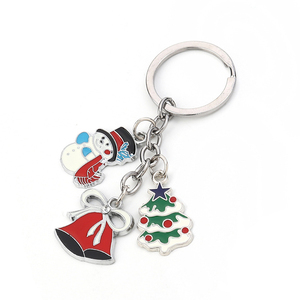 Santa Claus de Navidad de plata Color Multicolor árbol de copo de nieve de esmalte llavero - Product Image 1