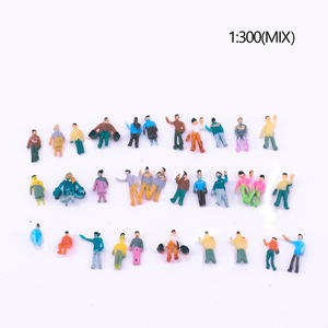 Figurines humaines miniatures colorées, figurines miniatures, décor de paysage miniature, petites figurines miniatures réalistes - Product Image 1