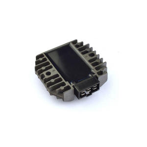 Regolatore Raddrizzatore per Moto Kawasaki ZZR600 ZX600D GPX600 <span class=keywords><strong>R</strong></span> ZXR400 H1 H2 ZZR600 D ZZR 400 600 1990-1992 1993 <span class=keywords><strong>ZX</strong></span> 600D - Product Image 3