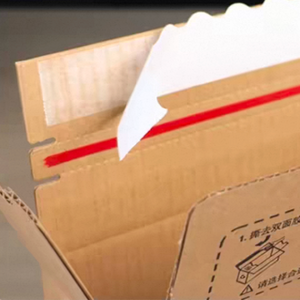 Caja de Envío con Cierre y Estampado en Contraste Negro y Rojo, Cartón Desechable Autosellable para Ropa de Marca, Logística de Comercio Electrónico y Embalaje - Product Image 3