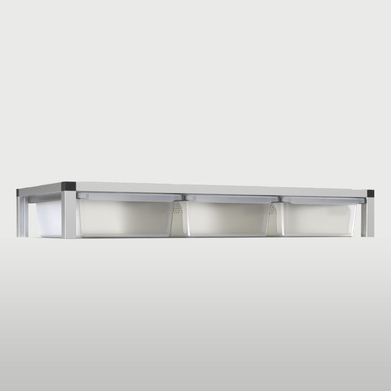 Boîte blanche avec cadre en argent