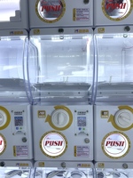 Vente flash : Distributeur automatique de capsules de jouets de style japonais pour parcs d'attractions