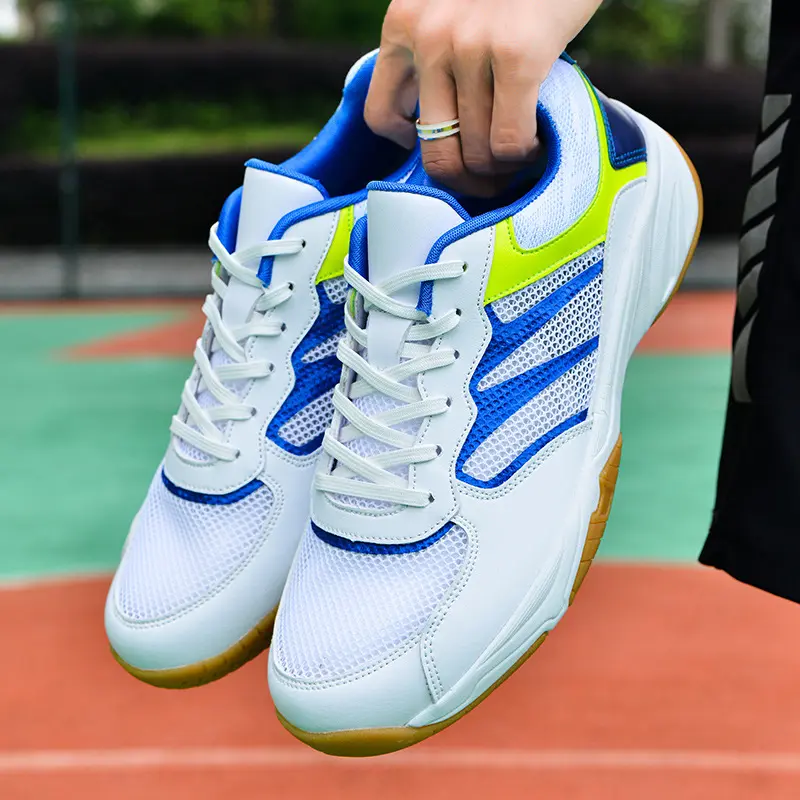 Sepatu tenis pria dan wanita, sneaker keamanan jempol Anti slip sol luar, bernafas Anti syok 2024