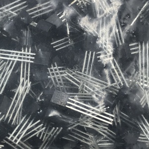 Venta caliente AH3503 3503 2017 UGN3503UA <span class=keywords><strong>UGN3503</strong></span> Motor de sensor de efecto Hall lineal - Product Image 6