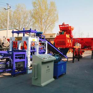 Direkt verkauf <span class=keywords><strong>QT9</strong></span>-<span class=keywords><strong>15</strong></span> automatische Beton Hohl block Maschine Fertiger Ziegel Herstellung Baumaschinen Sand Zement Vibration Mold - Product Image 4