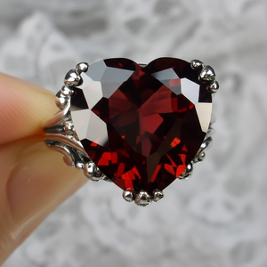 925โกเมนหัวใจสีแดงดีไซน์แบบโบโฮแหวนเงินสเตอร์ลิงประดับแบบง่ามเครื่องประดับชั้นดีสำหรับวันครบรอบแต่งงานของผู้หญิง - Product Image 1