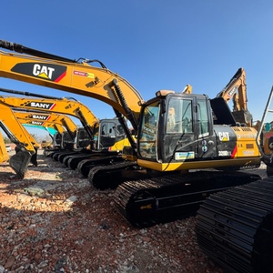 รถขุดตีนตะขาบมือสอง CAT320D2L คุณภาพสูงจากญี่ปุ่นแท้ ขนาด 20 ตัน บุ้งกี๋ 1 เมตร กำลัง 104 กิโลวัตต์ เหมาะสำหรับงานก่อสร้าง - Product Image 1