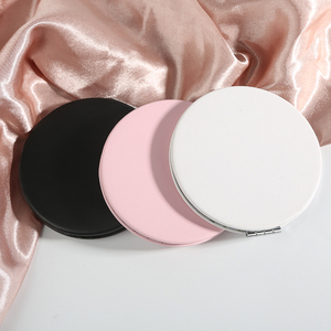 Miroir de maquillage compact élégant en forme de cœur rond <span class=keywords><strong>pour</strong></span> hommes, femmes et filles, à ranger dans <span class=keywords><strong>la</strong></span> poche, le sac à main ou le portefeuille - Product Image 3