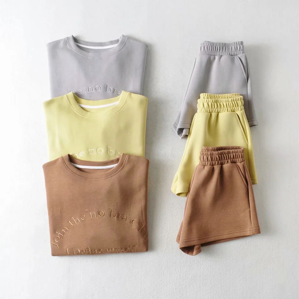 Новое поступление 2021, осенний спортивный костюм с вышивкой и надписью, свободный комплект из 2 предметов с коротким потом, костюм, наряды, одежда для бега для женщин