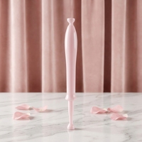 Gel Gynécologique Naturel Antibactérien Efficace aux Herbes Postbiotiques Équilibre du pH Anti-Fongique Nettoyant Vaginal Raffermissant ISO
