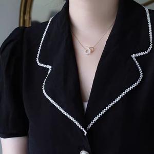 Collar de Clavícula Ajustable Elegante Francés, Versátil, con Perlas Barrocas Naturales, Pulsera Circular, Collar para Suéter, Versatilidad Reforzada - Product Image 3