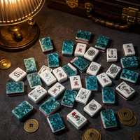 Ensemble de Mahjong de Luxe Ava Factory, Tuiles de Mahjong Américaines en Acrylique Gravées Personnalisées, Bleu Céladon, pour Soirée de Jeu en Famille, Cadeau