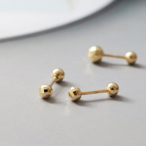 Boucles d'oreilles clous en <span class=keywords><strong>or</strong></span> pur 14 carats - Boules rondes multiformes brillantes en <span class=keywords><strong>or</strong></span> pur avec fermoir à vis pour <span class=keywords><strong>cartilage</strong></span> - Product Image 2