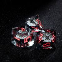 Ensemble de dés professionnels DND en résine nébuleuse à noyau liquide, 7 pièces, à bords vifs, polyédriques, pour jeux de table et collectionneurs