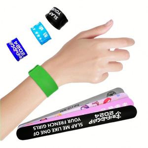 Pulsera de PVC Reflectante Promocional 2024, Regalo Promocional, Pulsera Verde para Eventos - Product Image 1