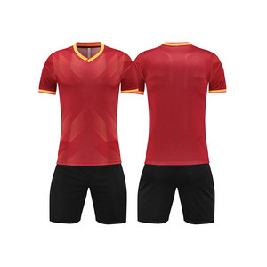 Aangepaste naamnummer Ademend voetbalshirt met korte mouwen Sneldrogend voetbalshirt voor spelers en fans Teamkleding - Product Image 5