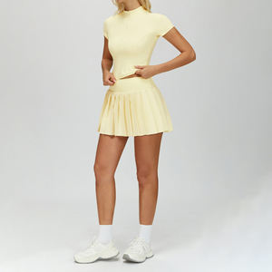 YIYI Fashion Set da Allenamento 4 Pezzi per Donne, <span class=keywords><strong>Top</strong></span> a Mezza Zip a Maniche Corte, Completo da Palestra e <span class=keywords><strong>Fitness</strong></span> ad Asciugatura Rapida, Comodo Completo da Yoga Femminile - Product Image 3