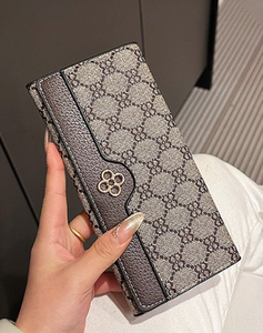 Portefeuille élégant de style raffiné pour femme, nouveau design luxueux - Product Image 1
