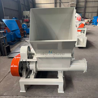 Machine entièrement automatisée pour la fabrication de blocs et le recyclage par compression de mousse EPS à fusion à chaud